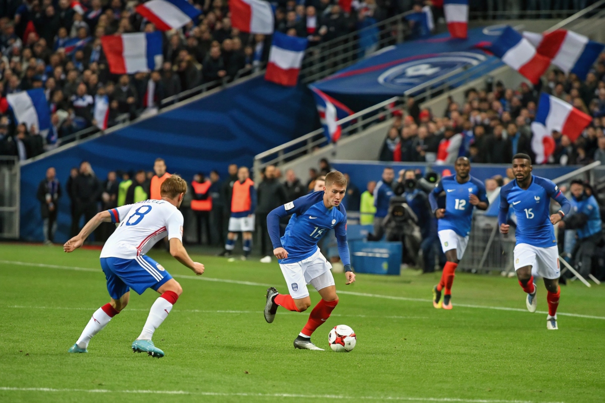 Match de foot entre la France et l’Islande